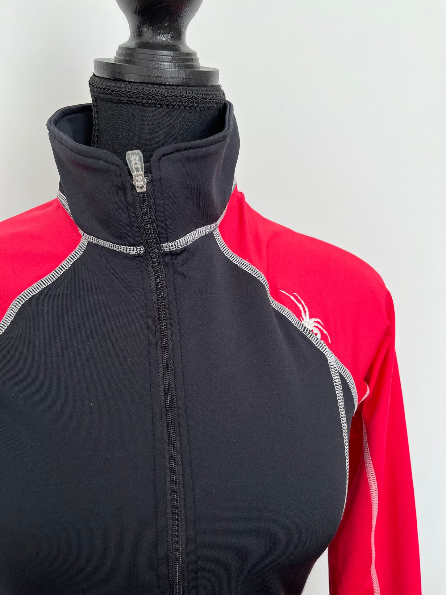 Chandail Spyder - Logo de marque