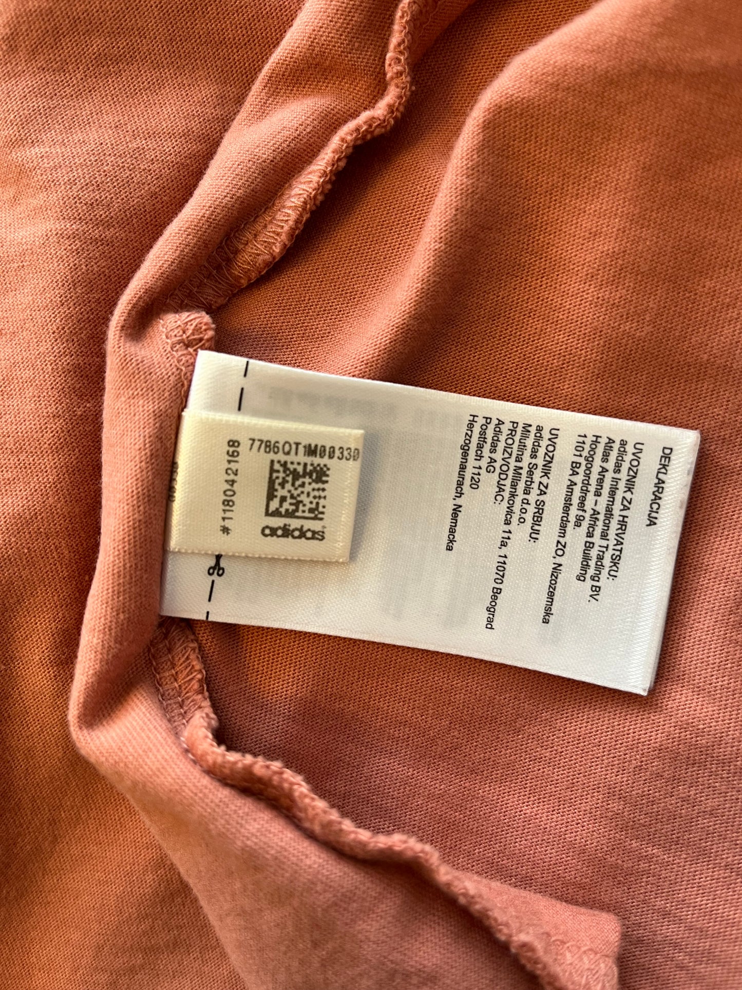 Chandail Adidas - Étiquette