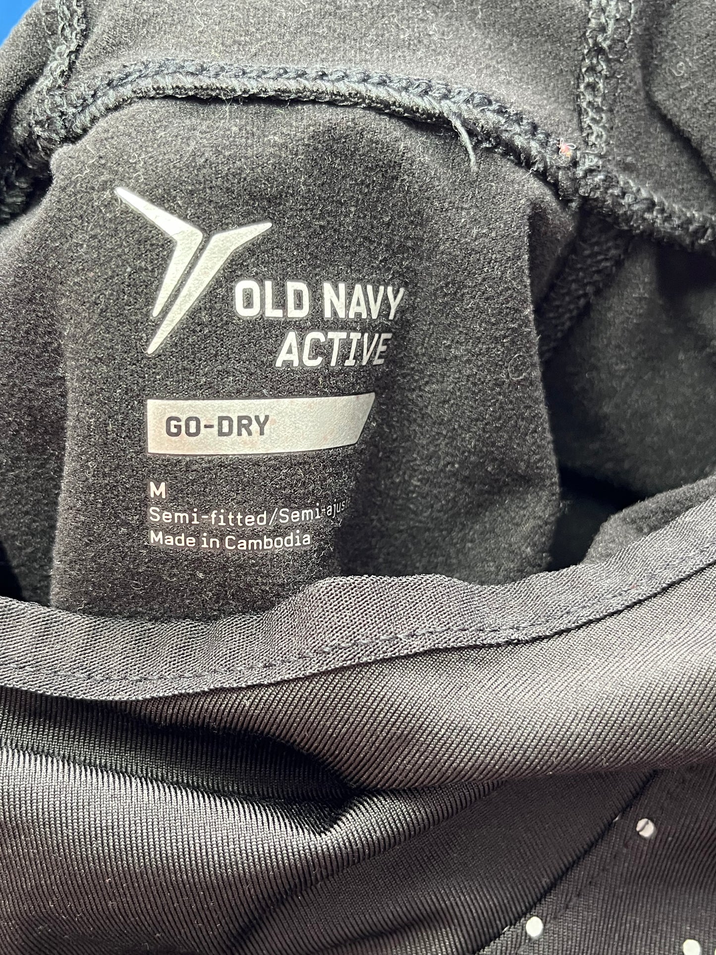 Chandail Old Navy - Étiquette de taille et de marque