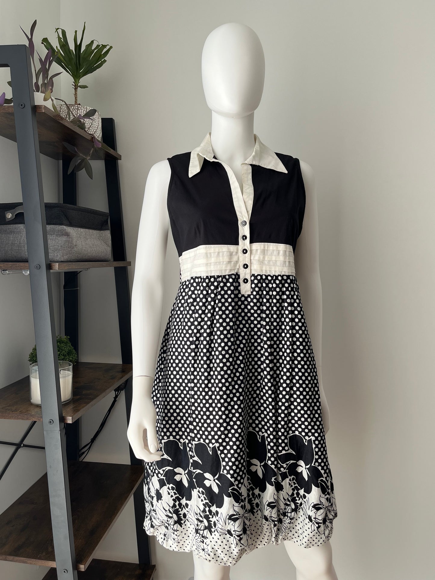 Robe Rinascimento - Vue avant sur mannequin