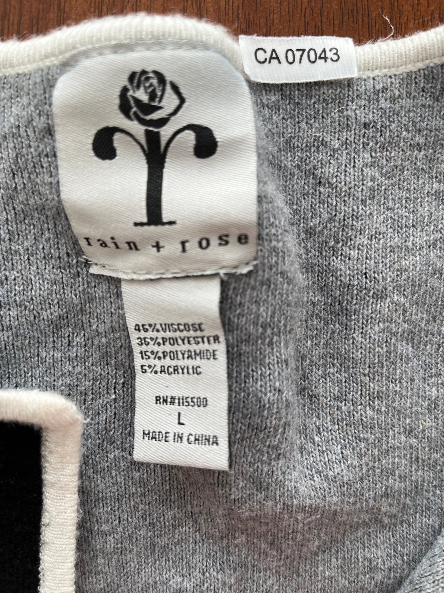 Veste Rain + Rose - Étiquette