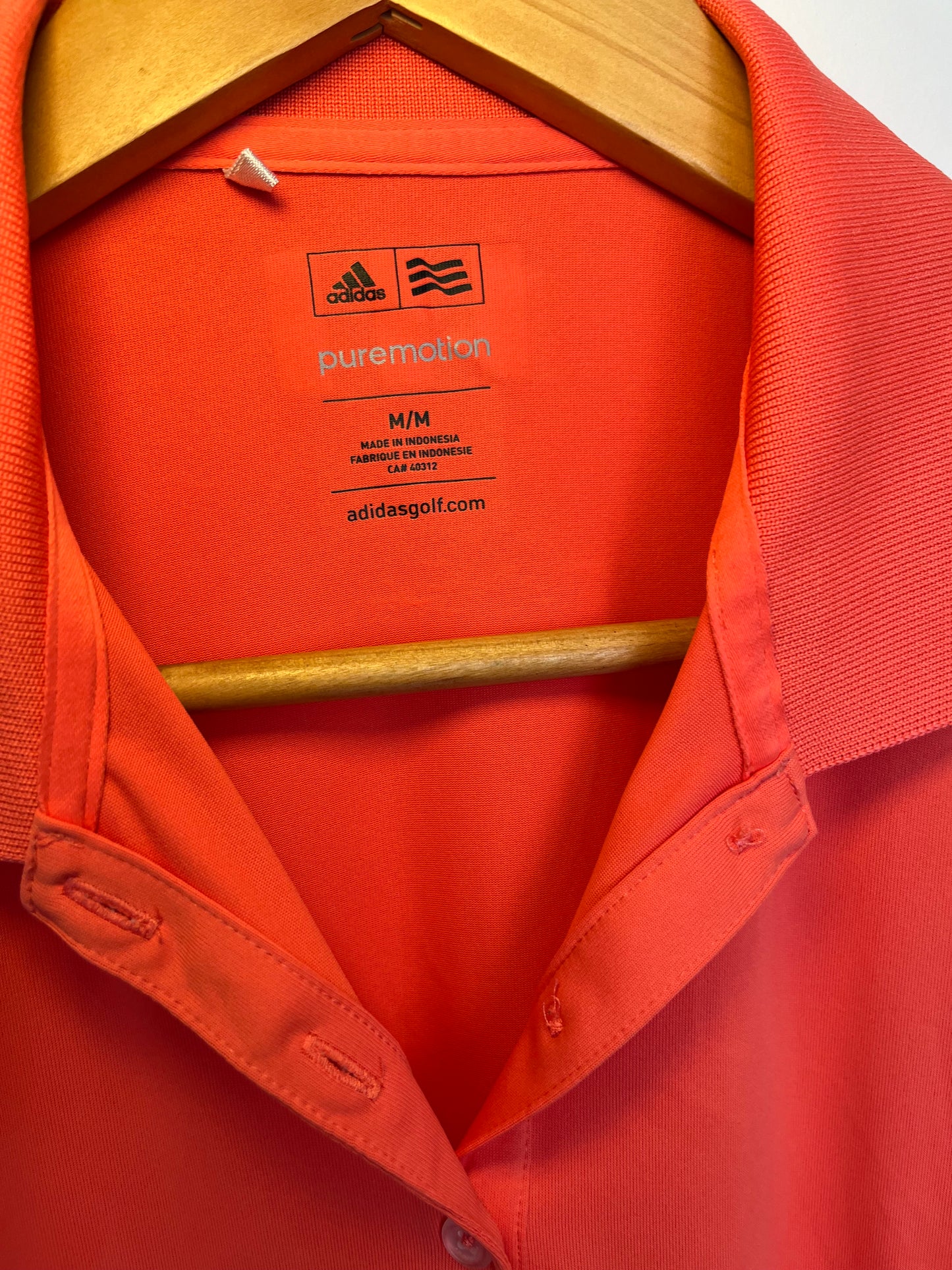 Chandail Adidas - Étiquette de taille et de marque