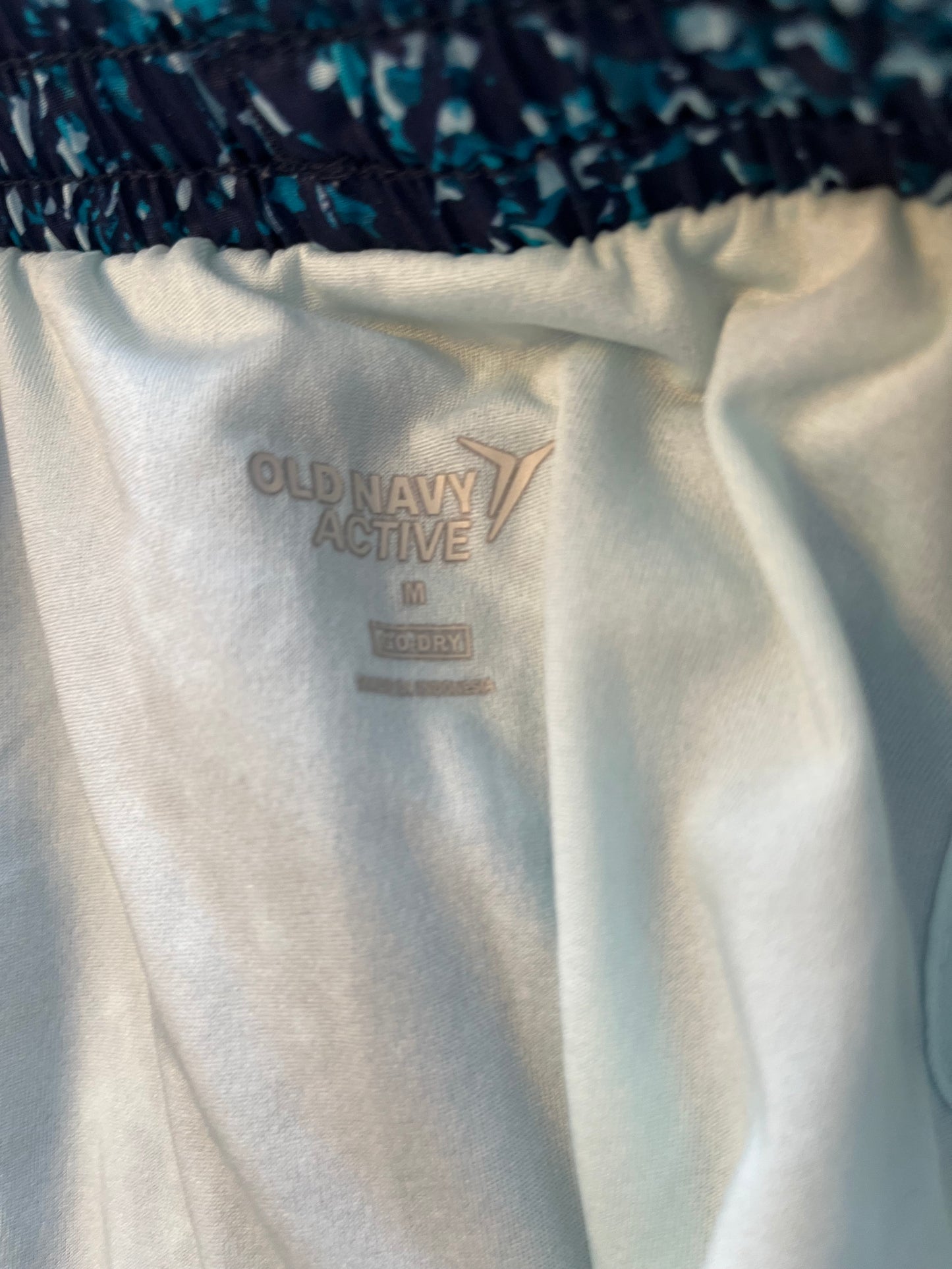 Short Old Navy Active - Étiquette de taille et marque