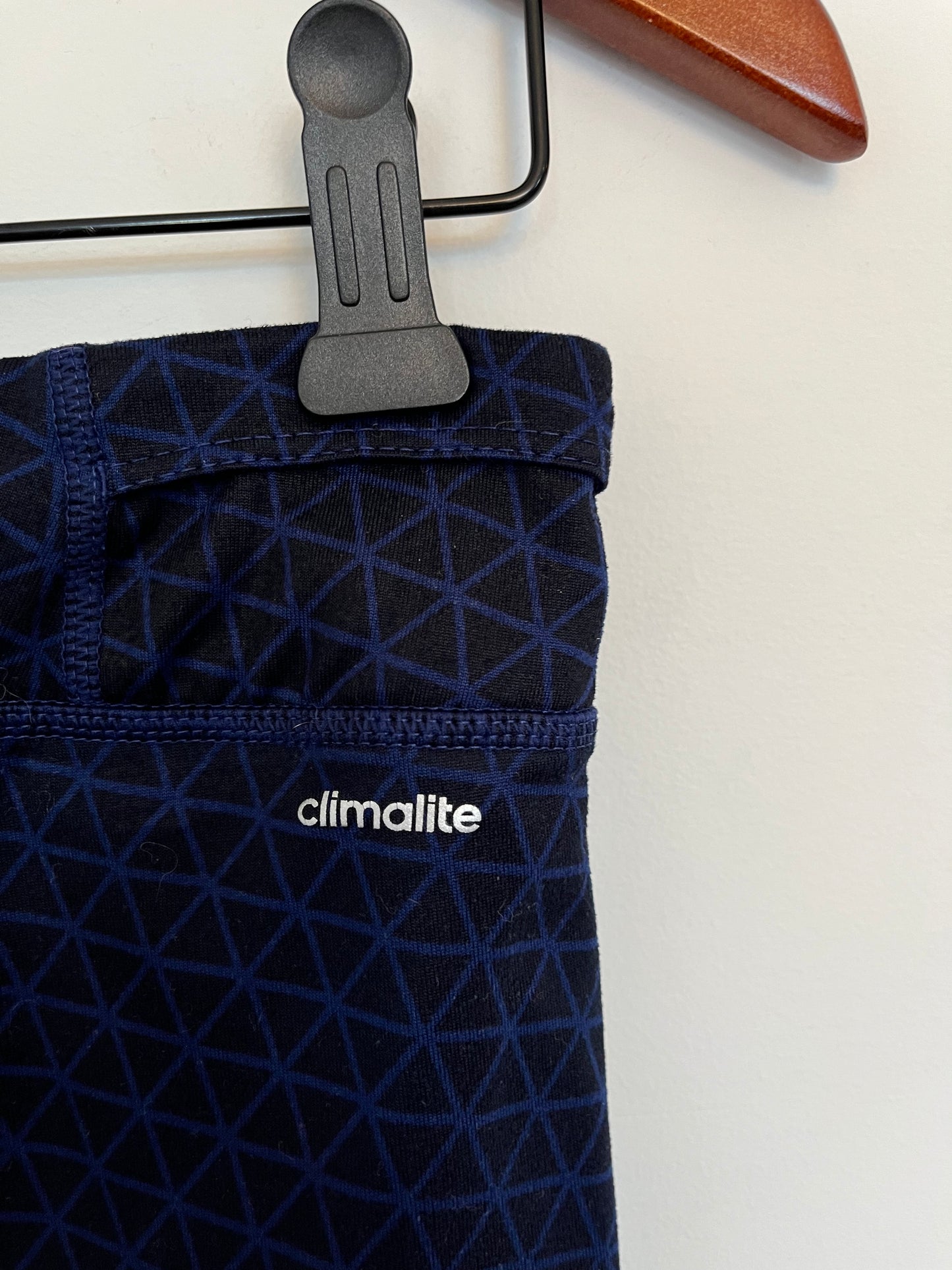 Leggings Adidas Climalite - Vue sur les motifs