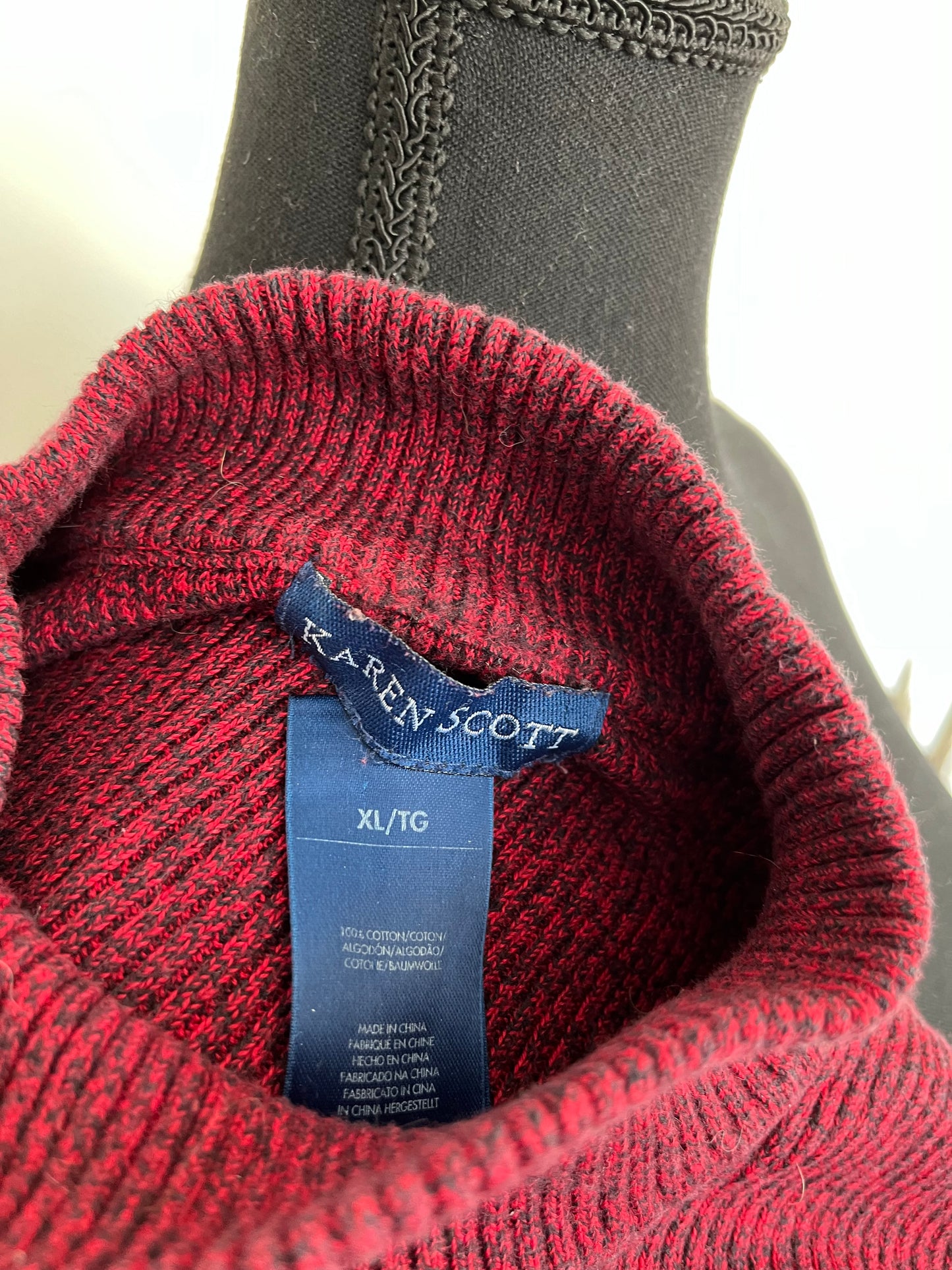 Pull Karen Scott - Étiquette de marque et taille