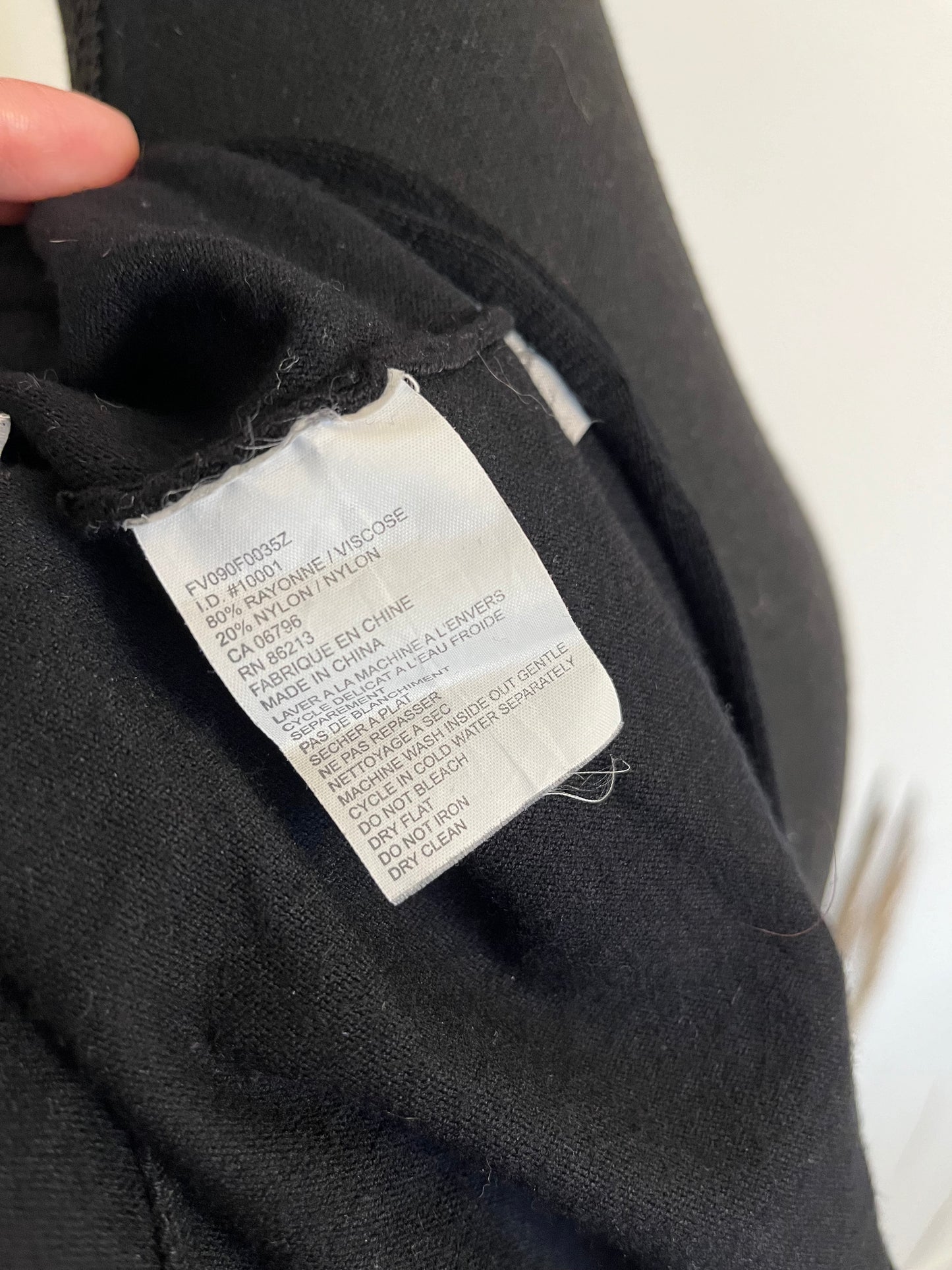 Robe Tristan - Vue sur l'étiquette de composition