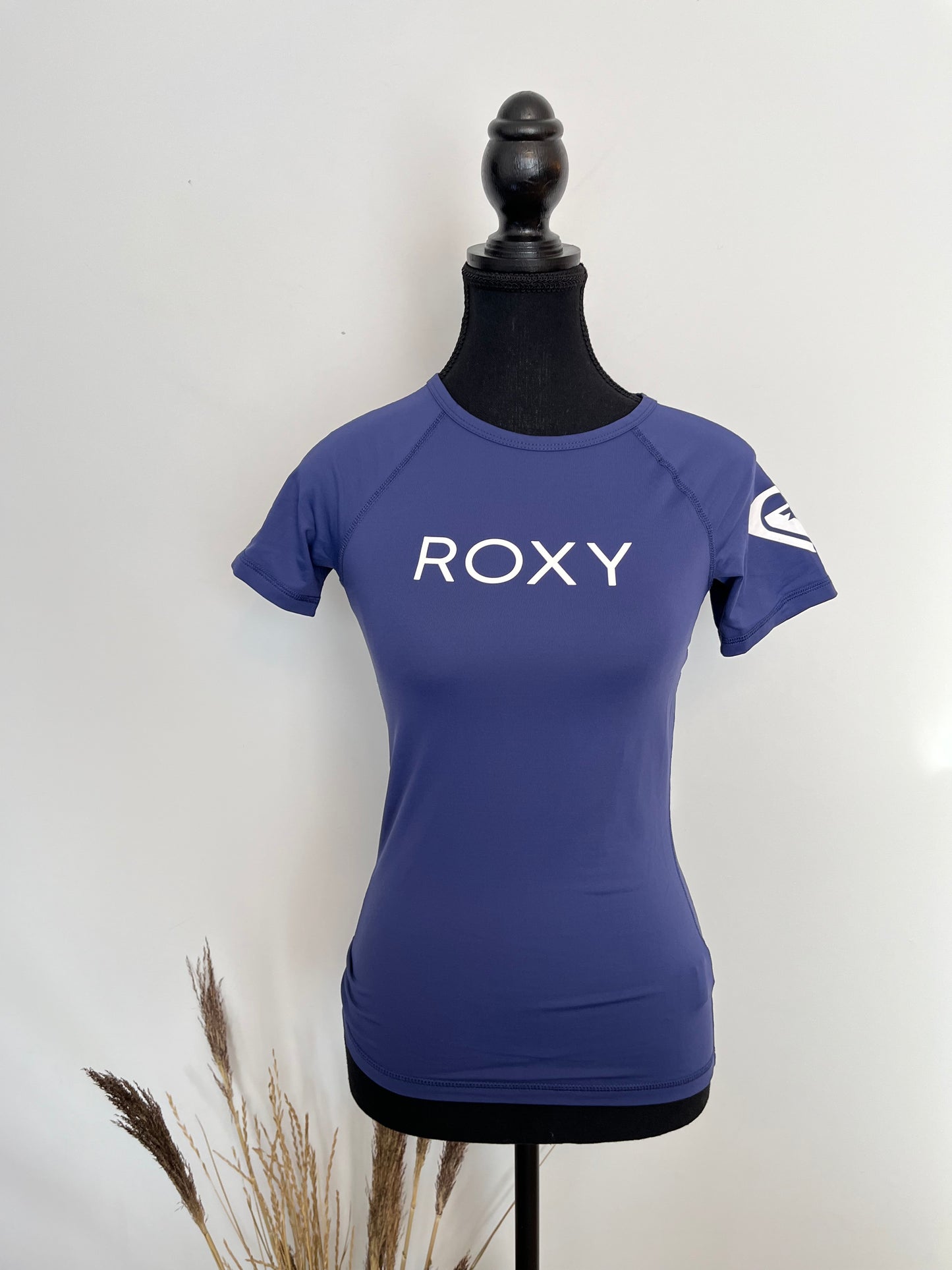 Chandail Roxy - Vue avant sur fond blanc