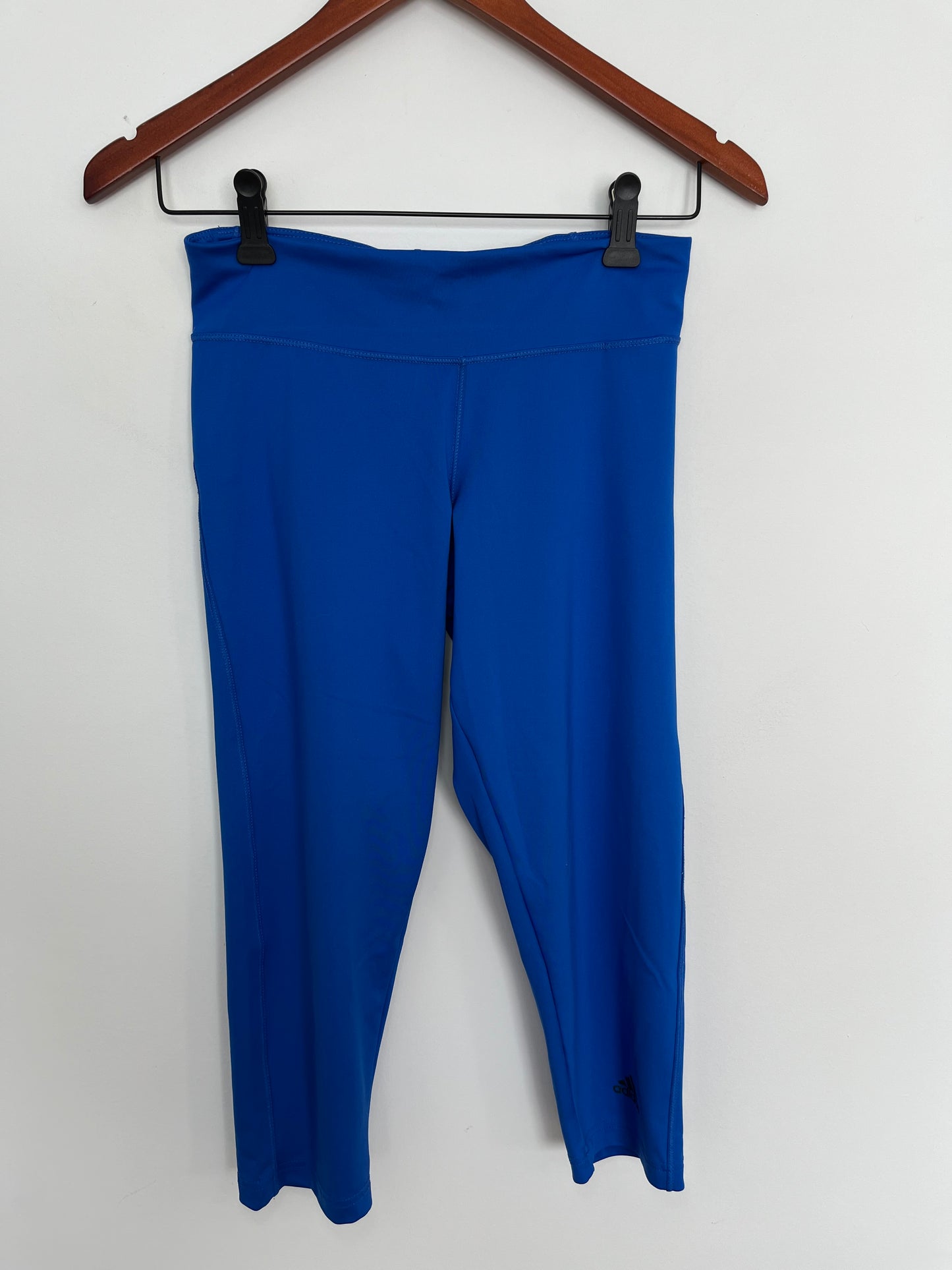 Leggings Adidas - Vue avant sur fond blanc
