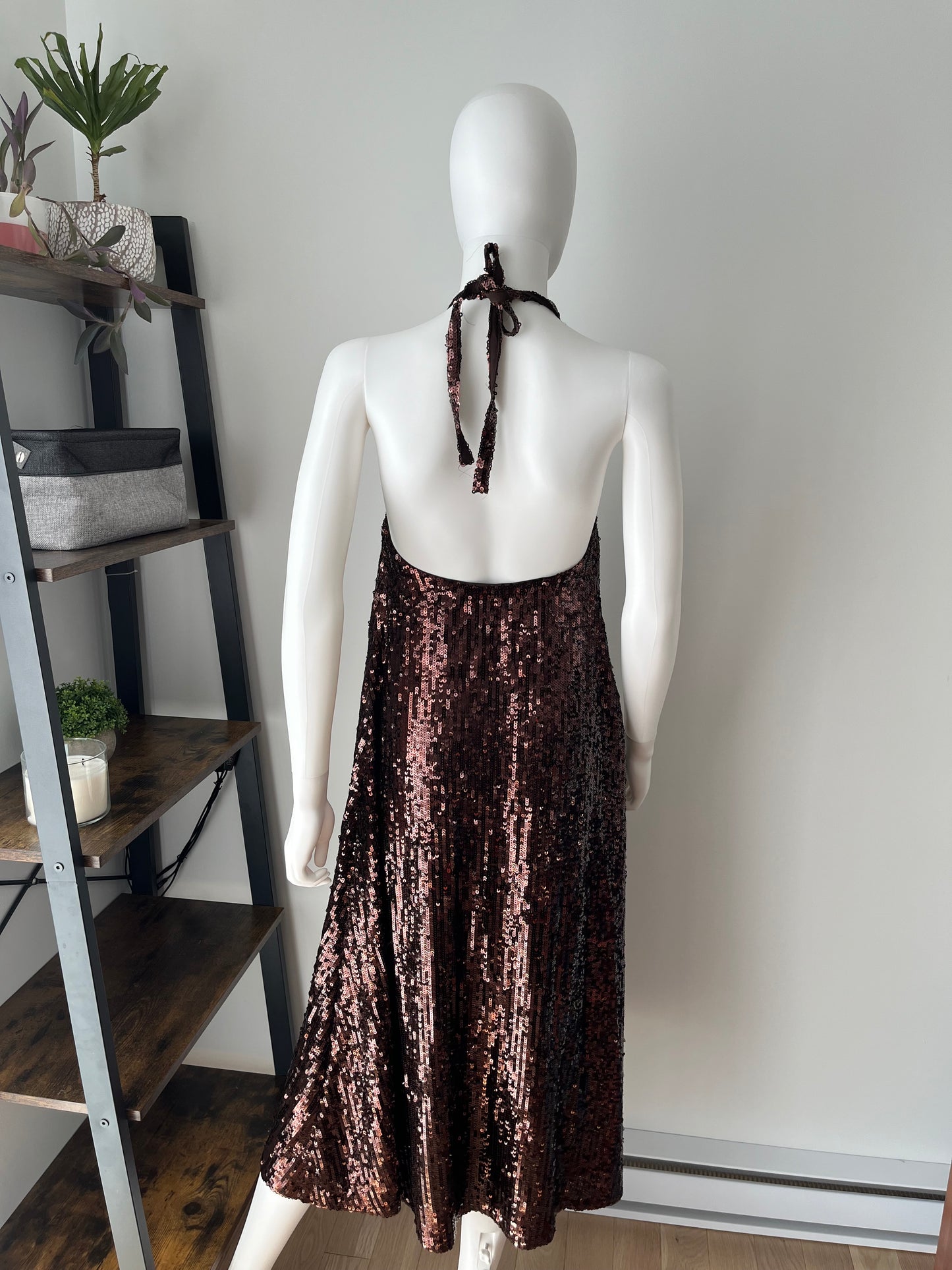 Robe Zara - Vue arrière sur fond blanc