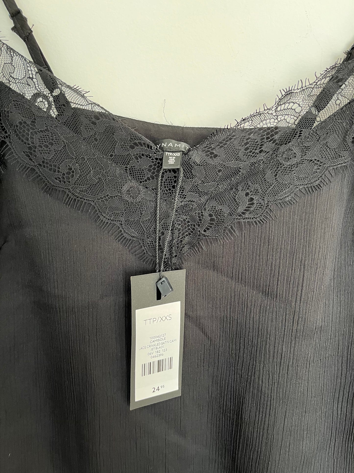 Camisole Dynamite - Étiquette de marque et taille