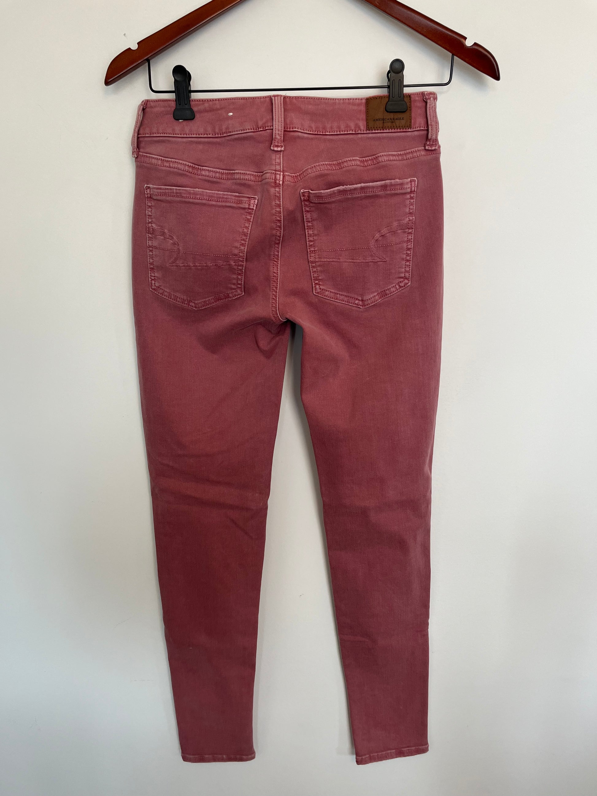 Jean American Eagle - Vue arrière sur fond blanc