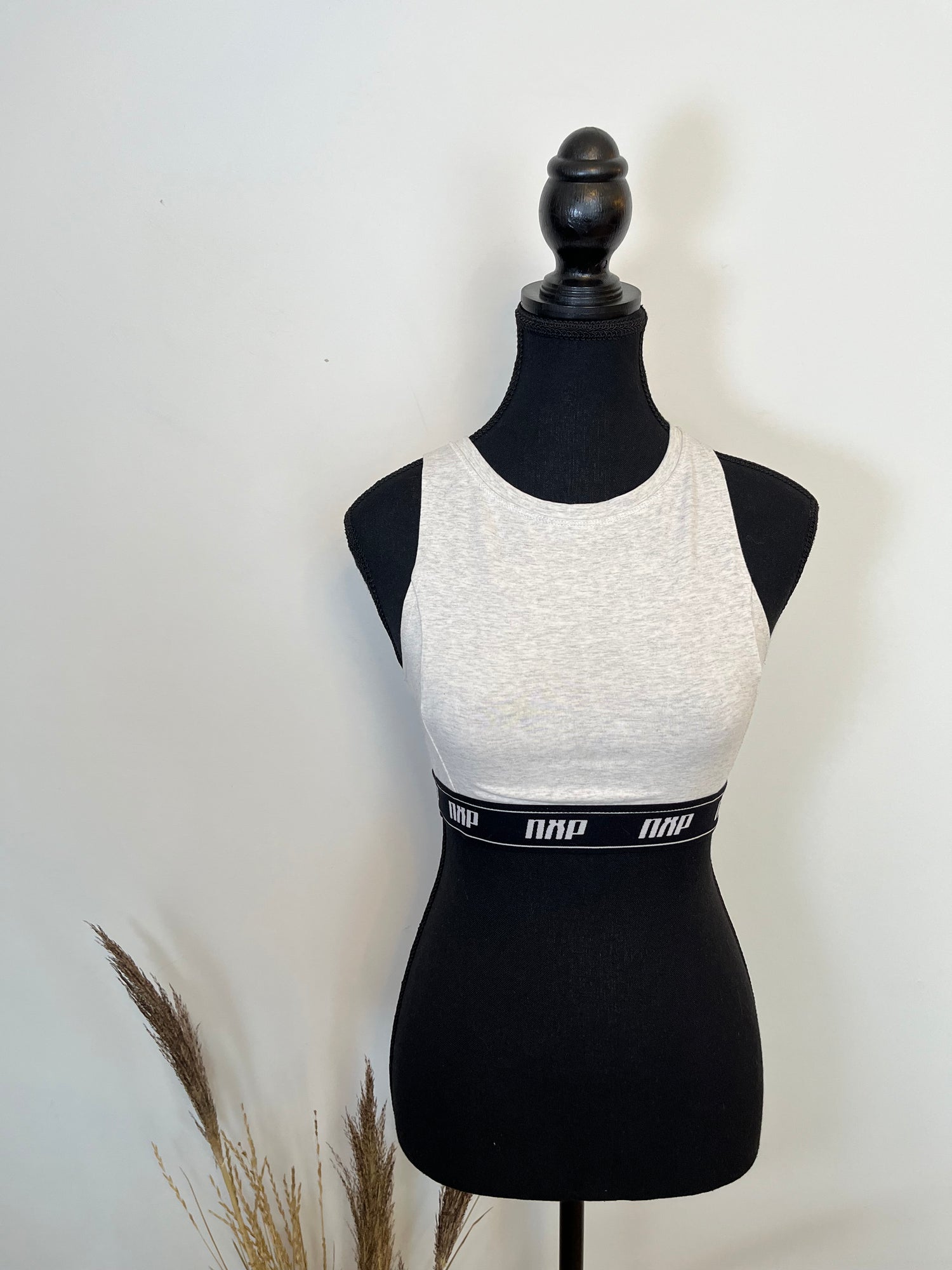 Soutien-gorge NXP - Vue avant sur fond blanc