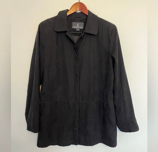 Manteau noir léger et doux