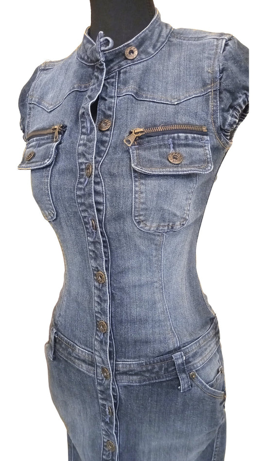 Robe en denim vintage – style années 80-90
