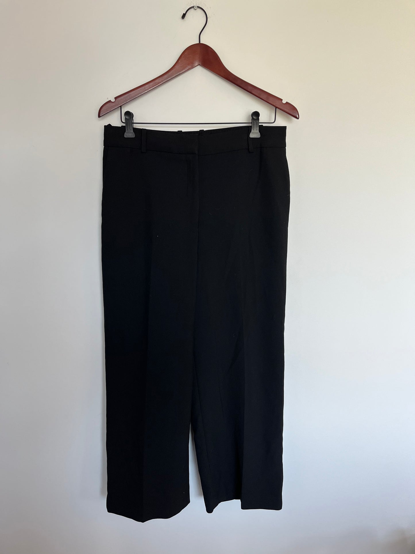 Babaton pantalons noirs larges