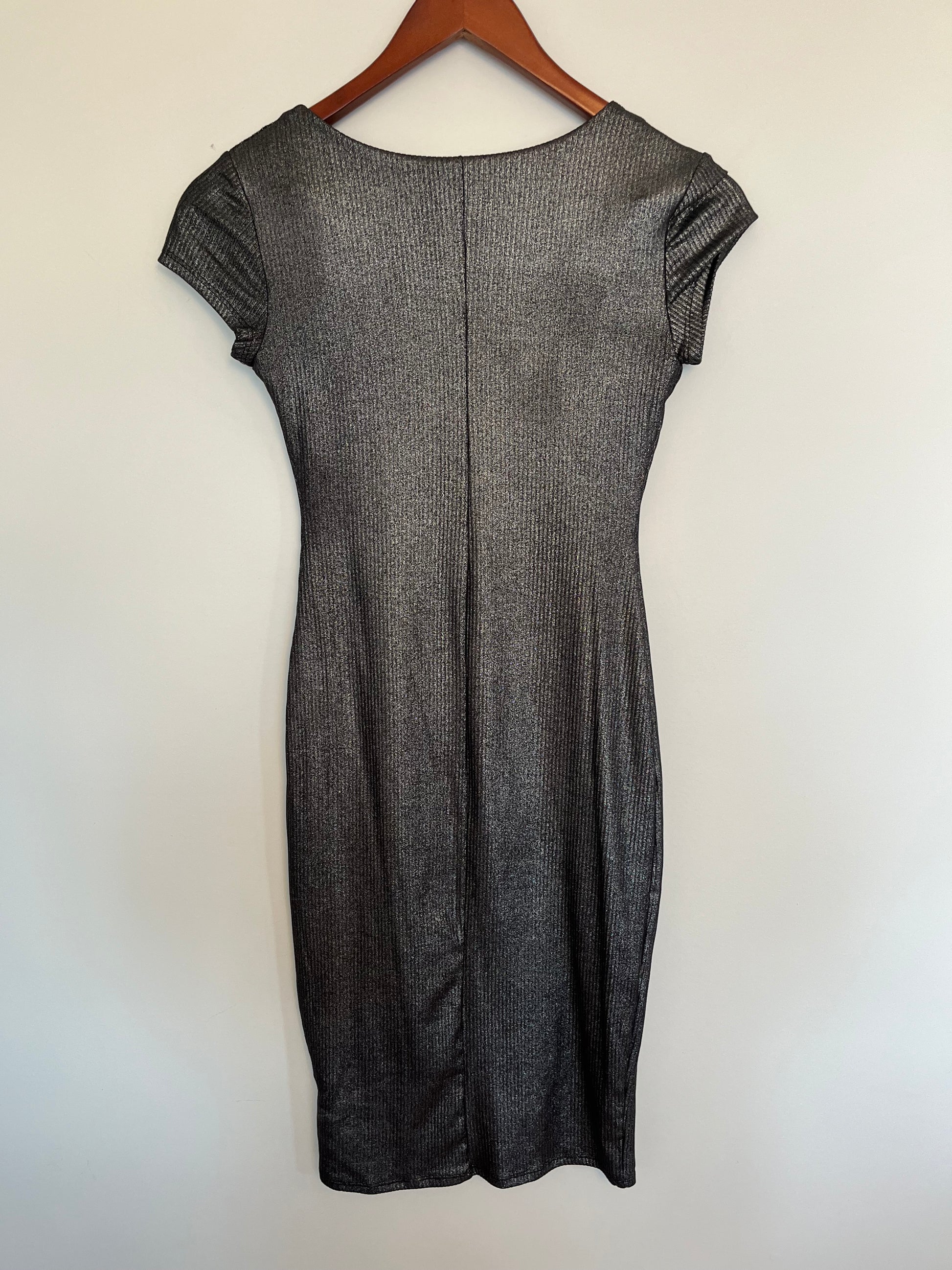 Robe Jessica Simpson - Vue arrière sur fond blanc
