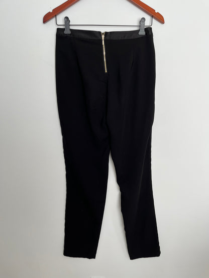 Pantalon Mossimo - Vue arrière sur fond blanc