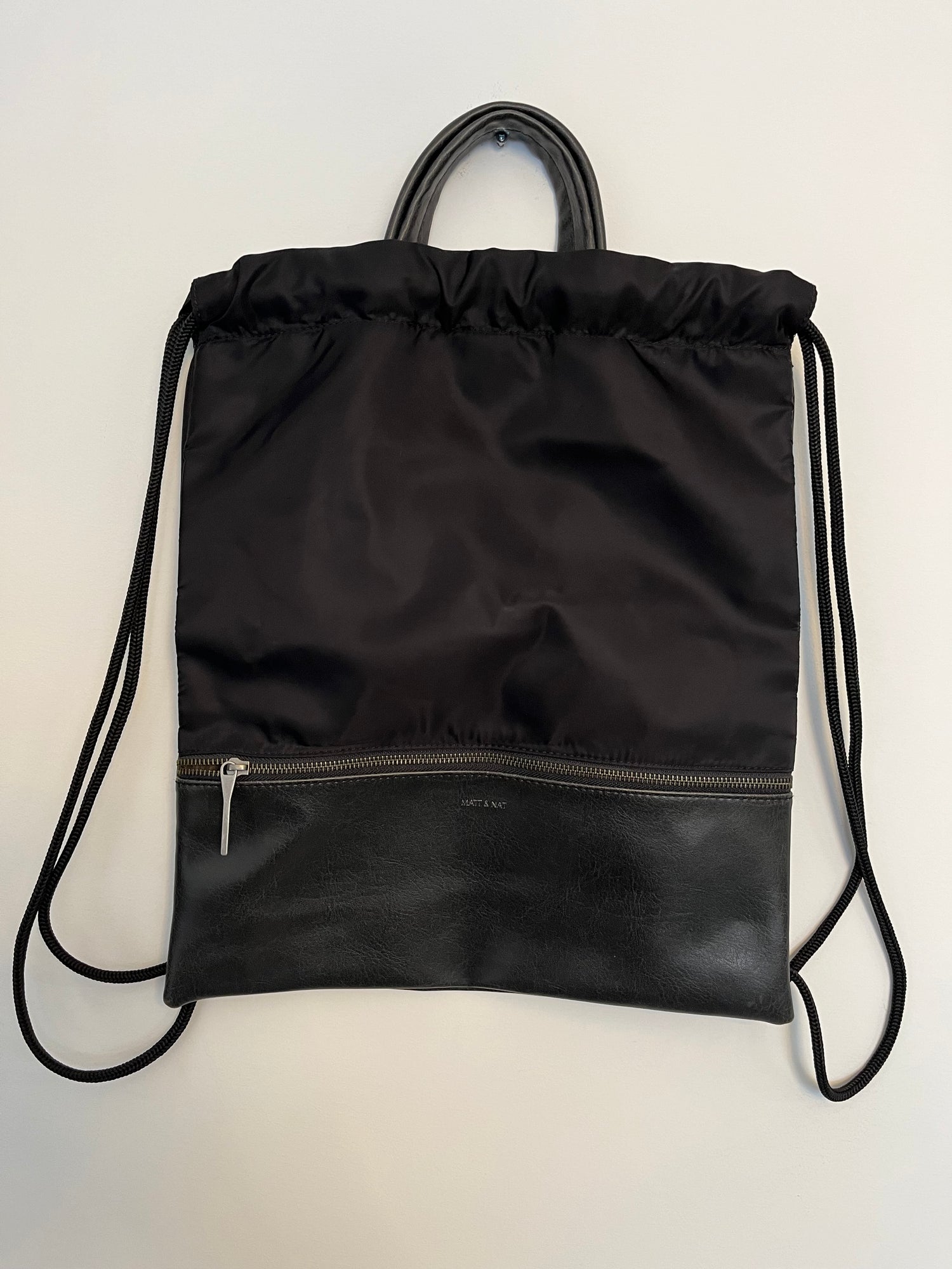 Sac Matt&Nat - Vue avant sur fond blanc