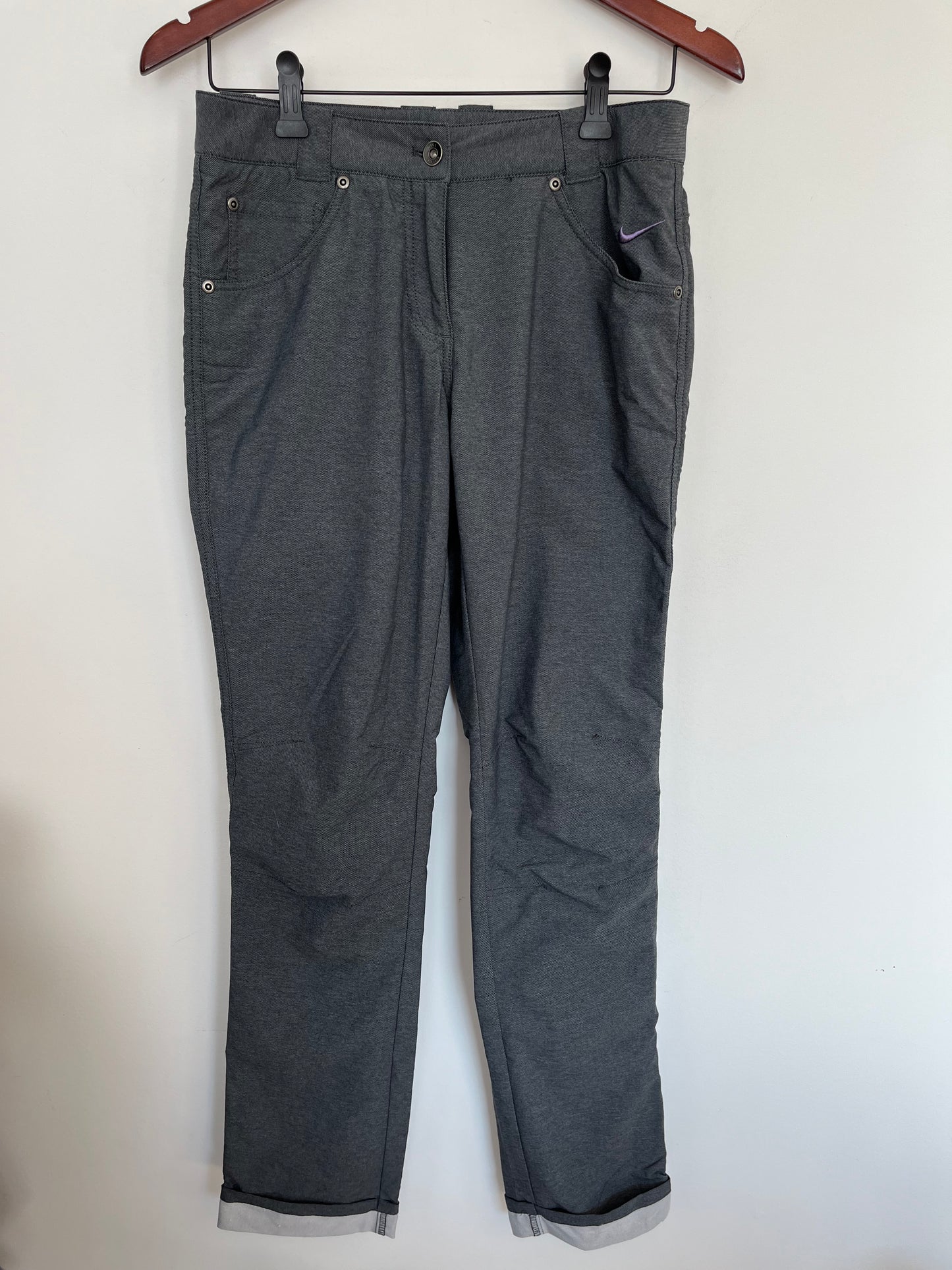 Pantalon Nike - Vue avant sur fond blanc