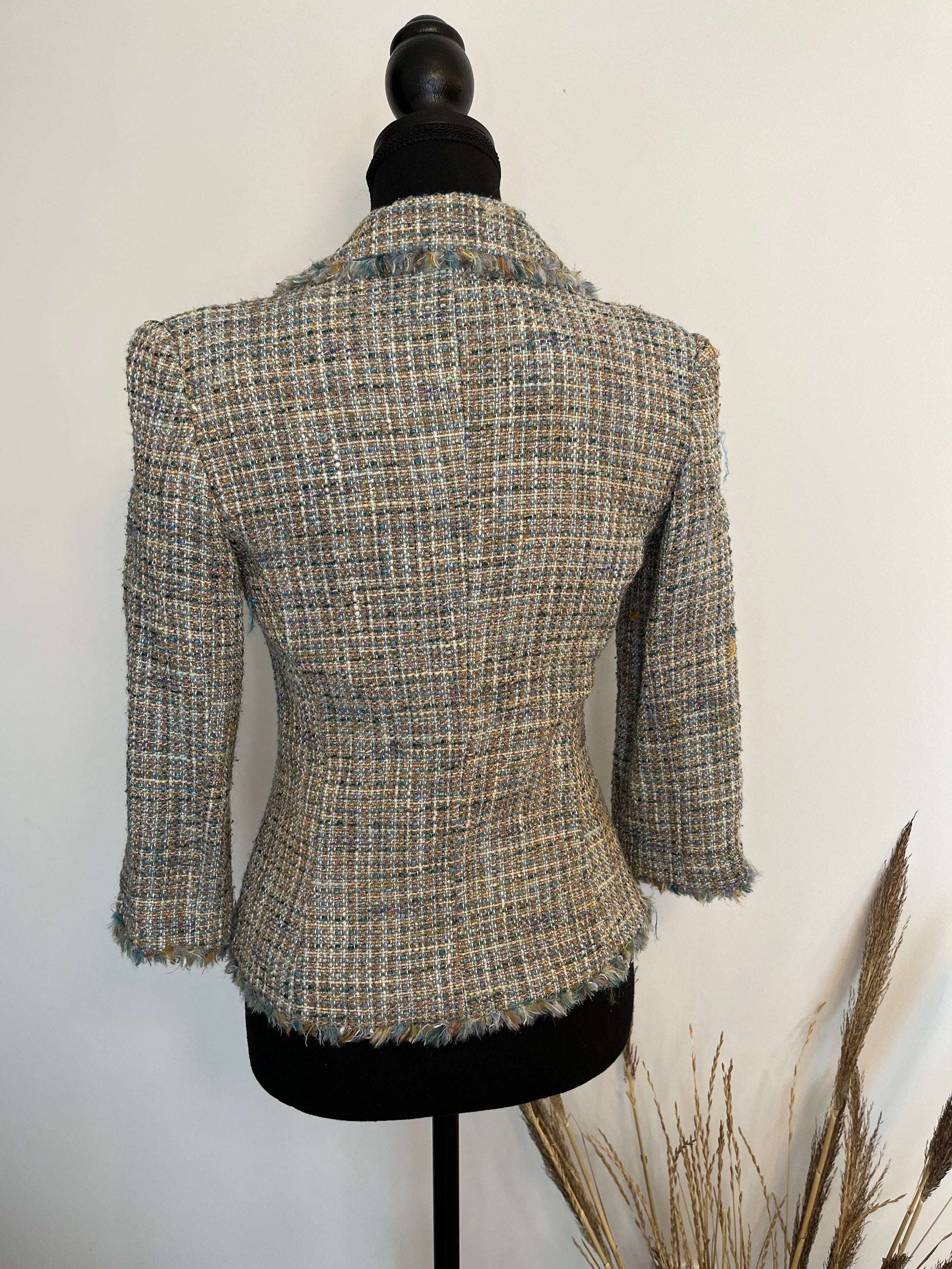 Veston Zara - Vue arrière sur mannequin sur fond blanc