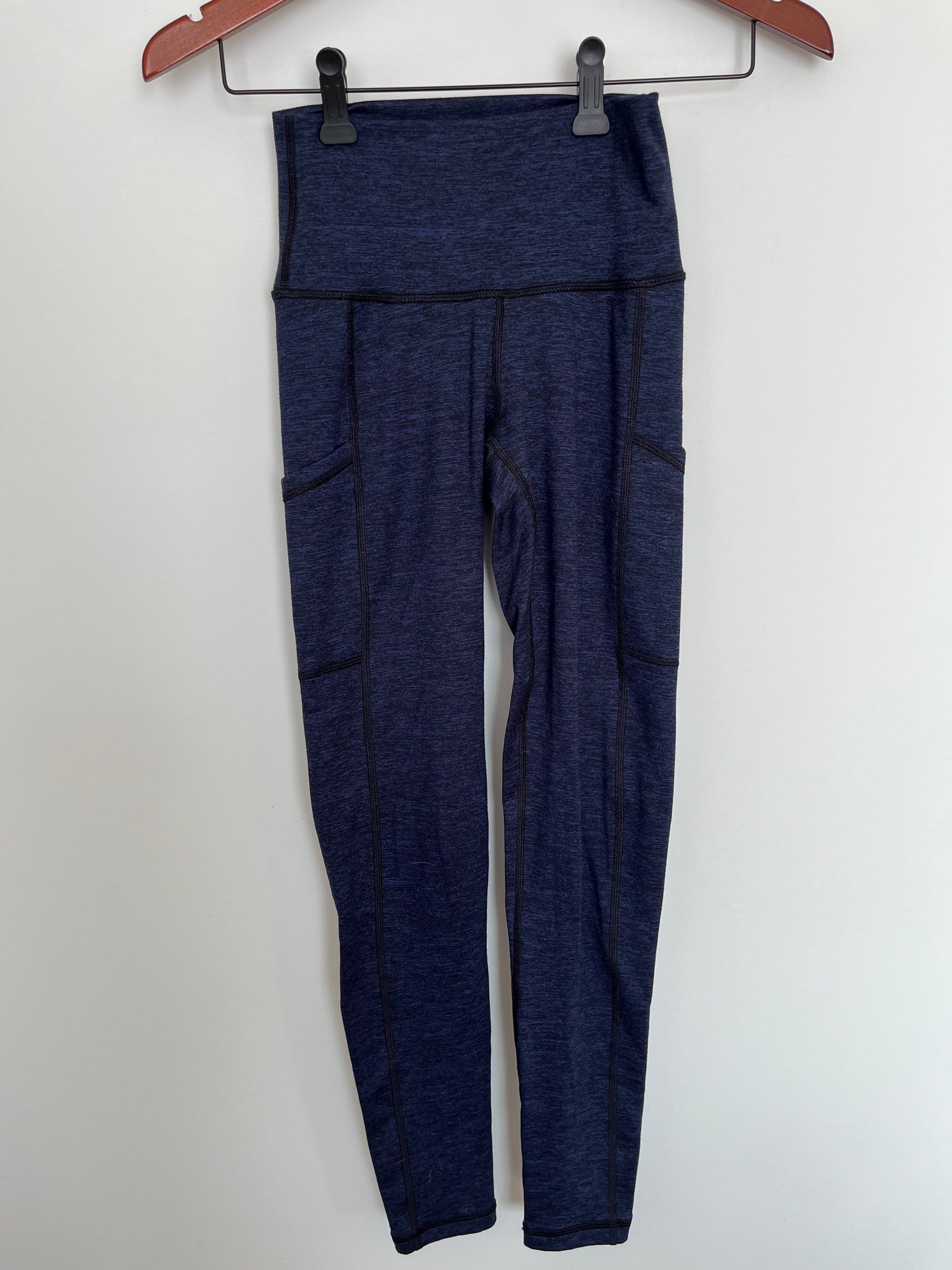 Leggings Aerie - Vue avant sur fond blanc