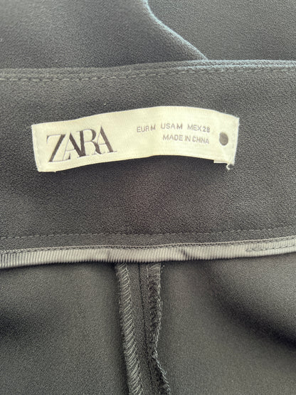 Pantalon Zara - Étiquette de marque et taille