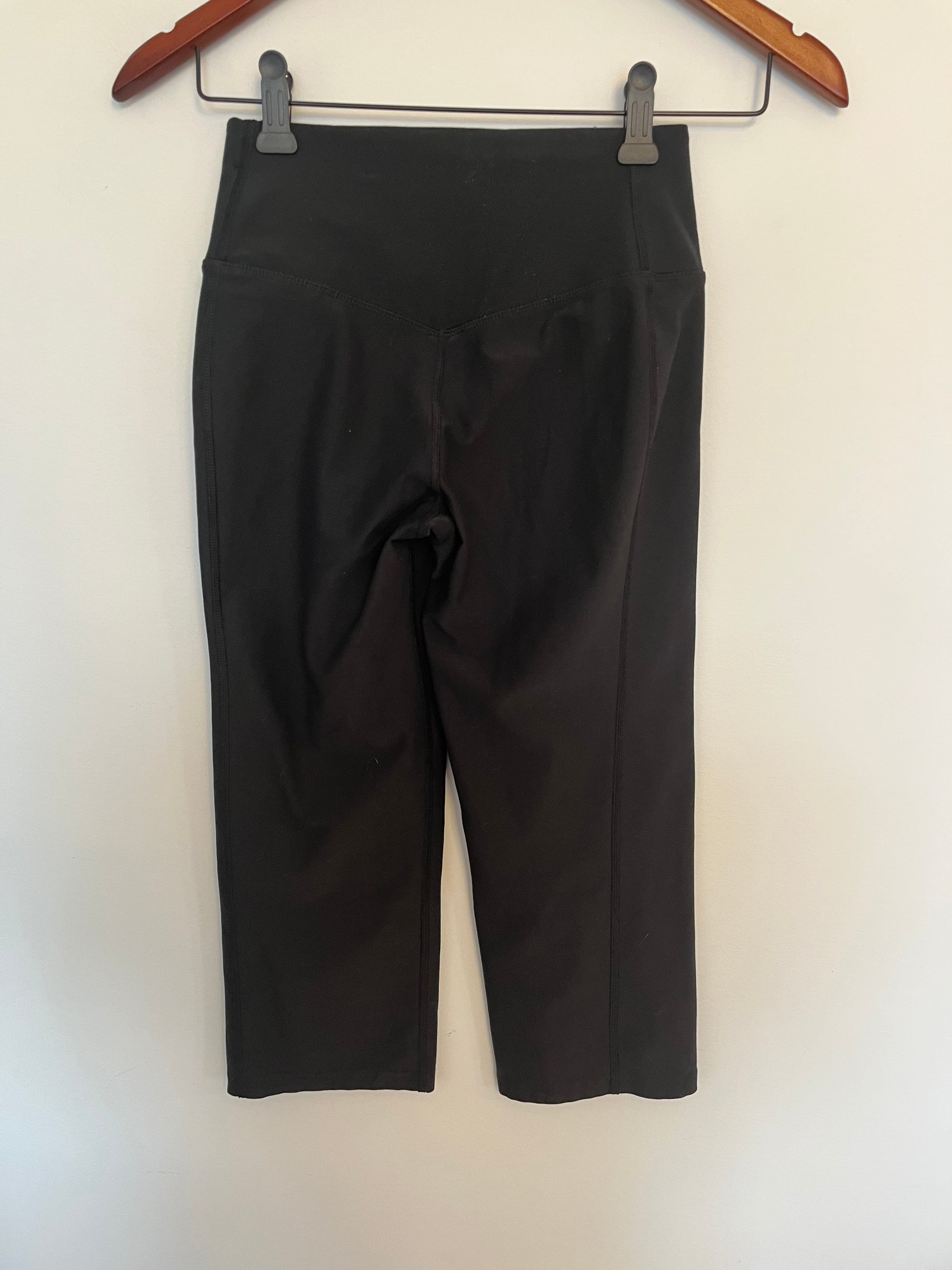 Leggings Nike - Vue arrière sur fond blanc