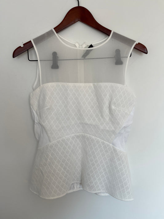 Camisole Sandro - Vue avant sur fond blanc
