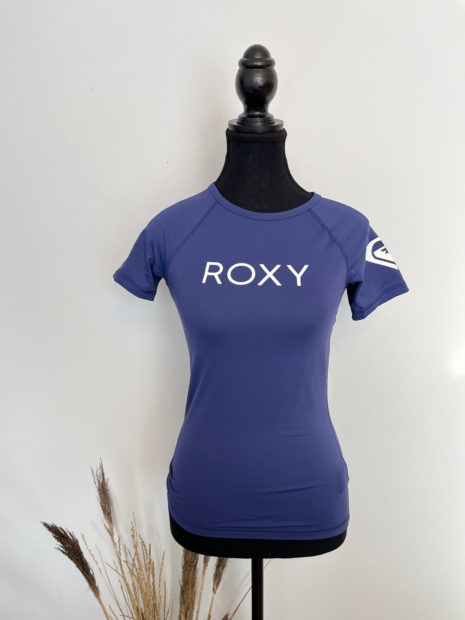Chandail Roxy - Vue avant sur fond blanc