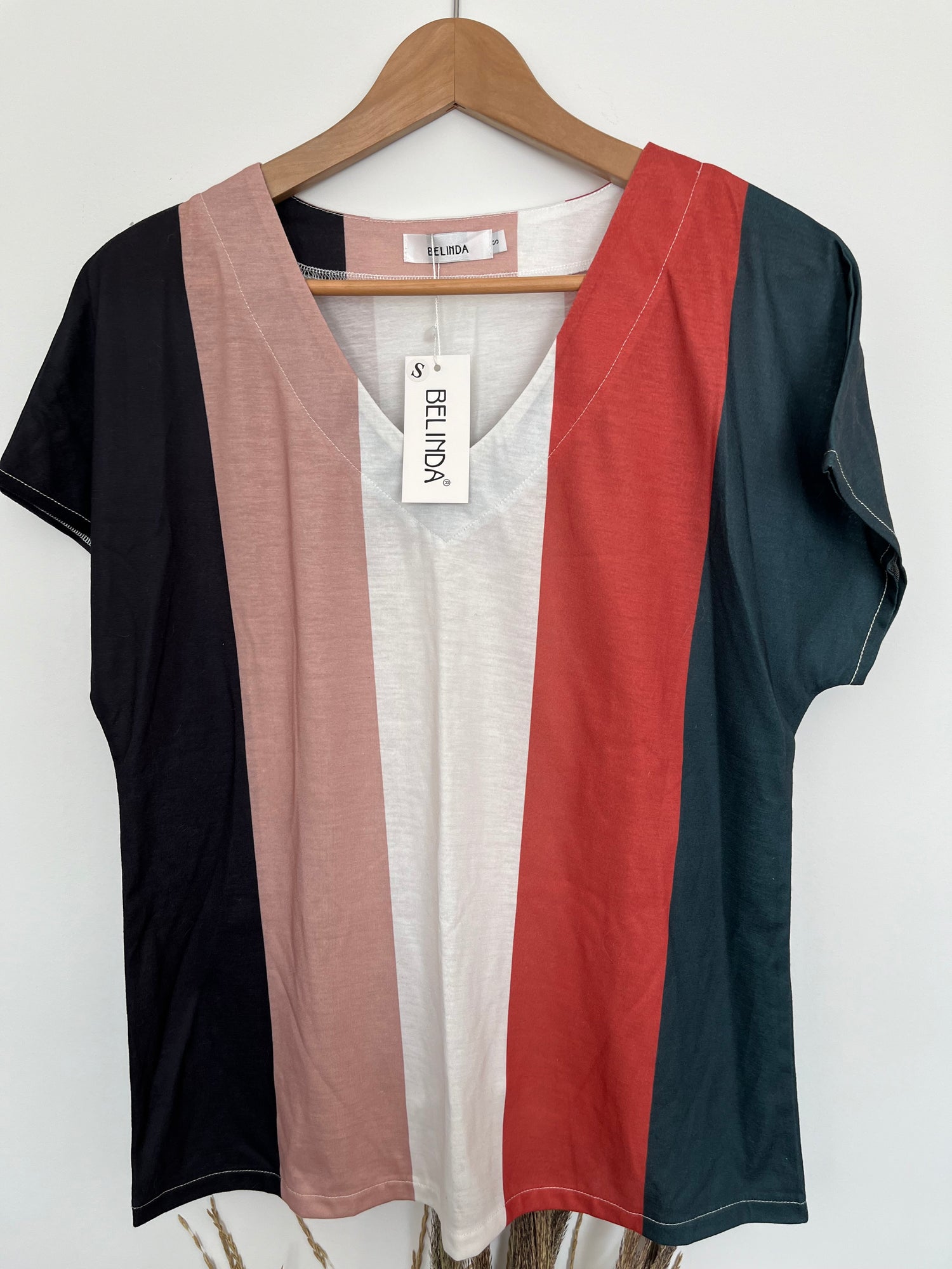 Chandail Belinda - Vue avant sur fond blanc