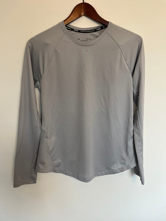 Chandail Under Armour - Vue avant sur fond blanc