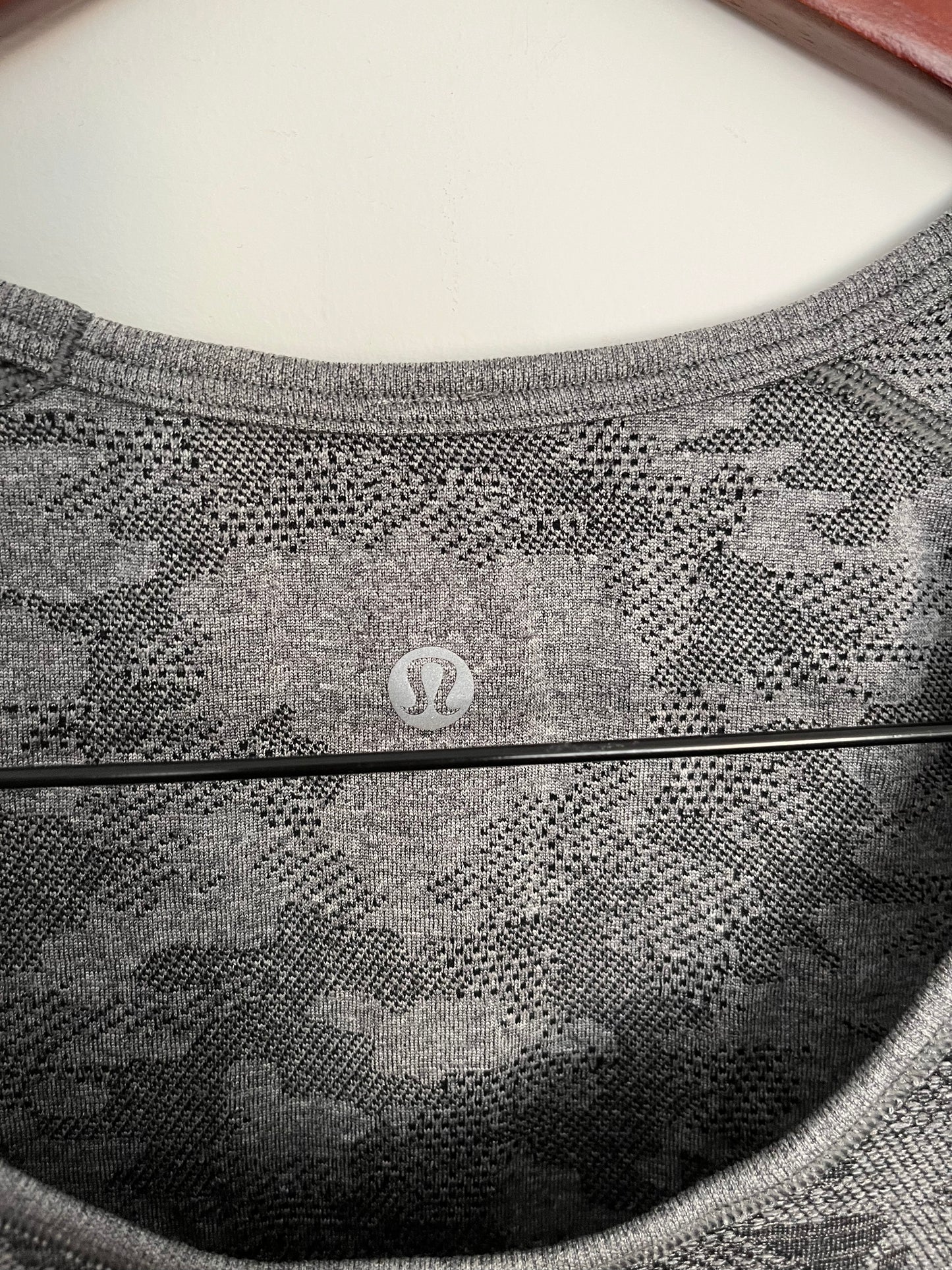 Camisole Lululemon - Étiquette de marque