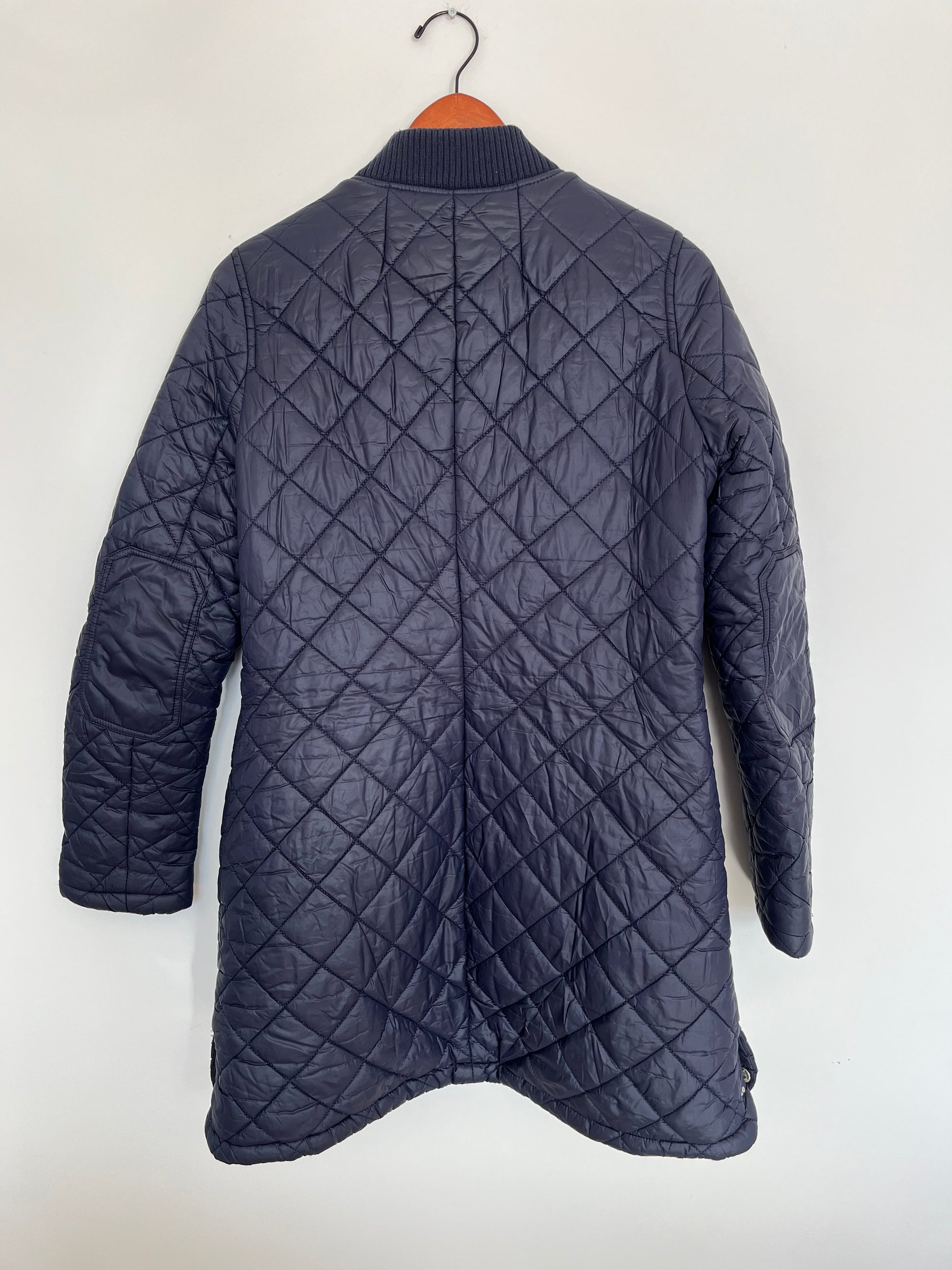 Manteau French Connection - Vue arrière sur fond blanc